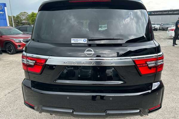 2023 Nissan Patrol Ti Y62