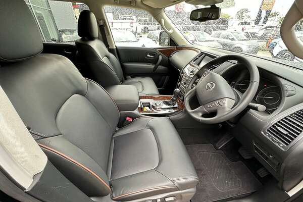 2023 Nissan Patrol Ti Y62