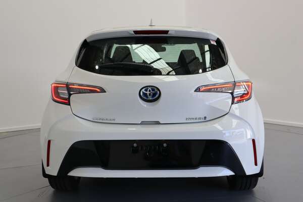 2021 Toyota Corolla Hatch Hybrid Ascent Sport 1.8L 5 Door003 4414690A0