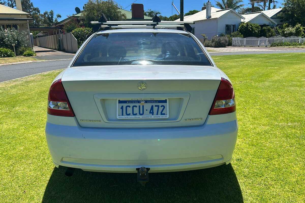 2005 Holden Commodore Executive VZ