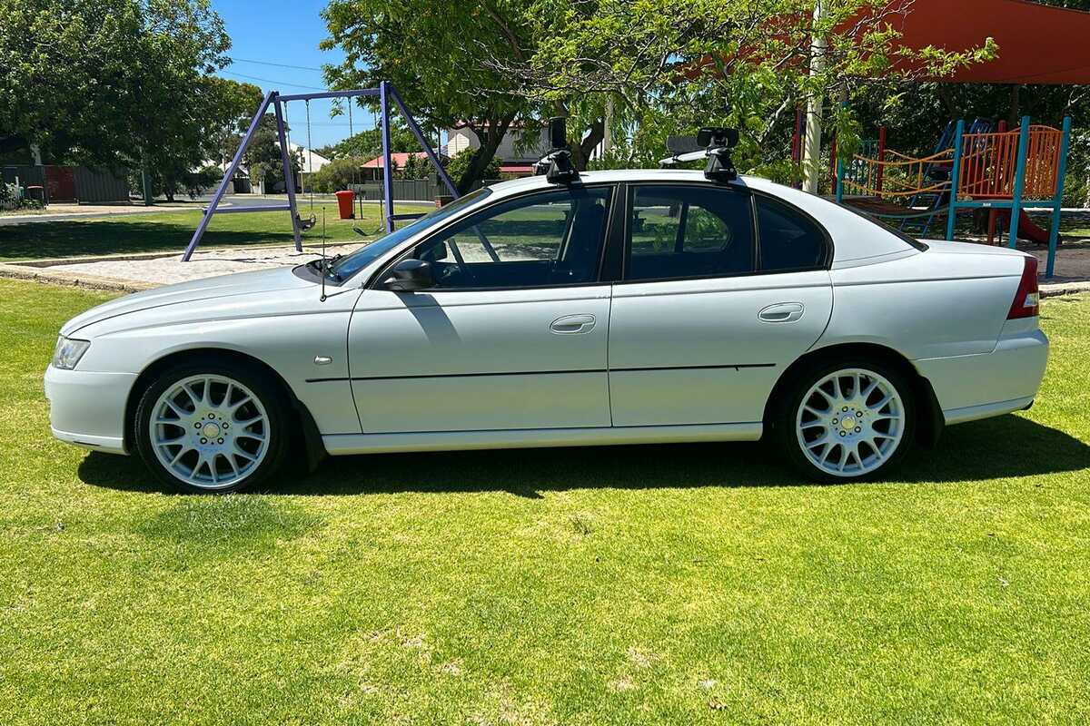 2005 Holden Commodore Executive VZ