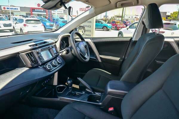 2018 Toyota RAV4 GX ASA44R