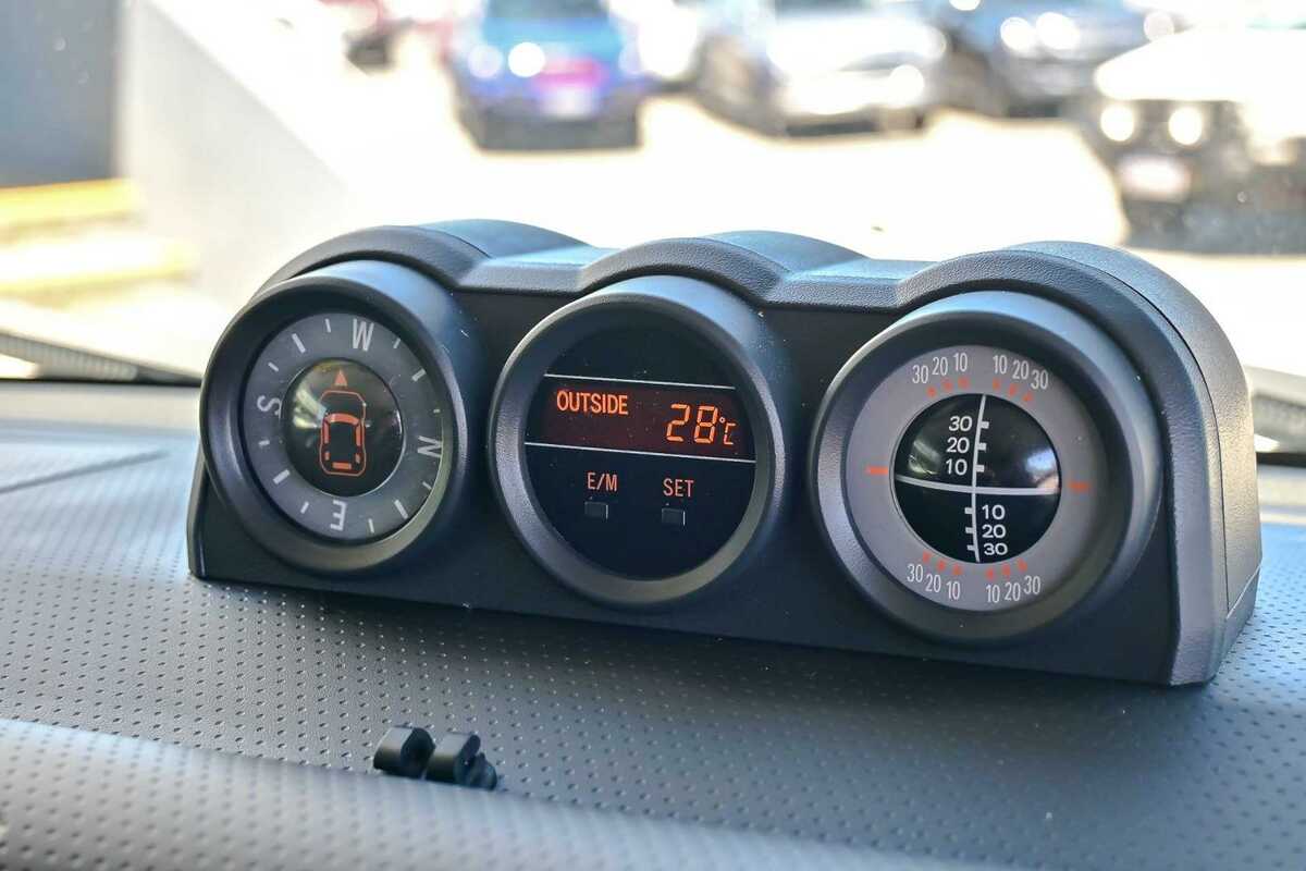 2012 Toyota FJ Cruiser  GSJ15R