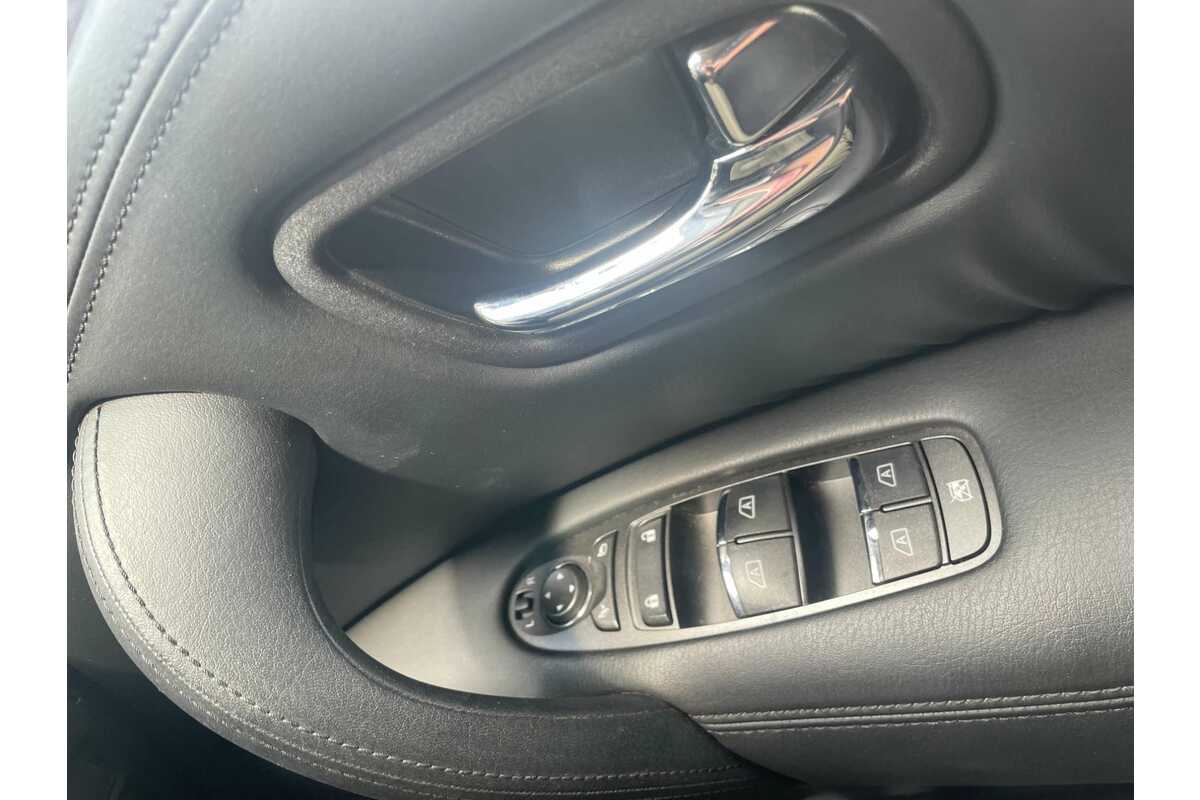 2022 Nissan Patrol Ti Y62