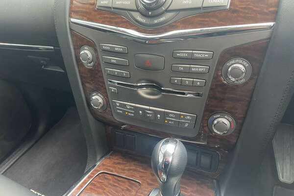 2022 Nissan Patrol Ti Y62