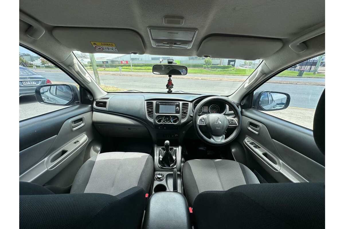2016 Mitsubishi Triton GLX MQ 4X4