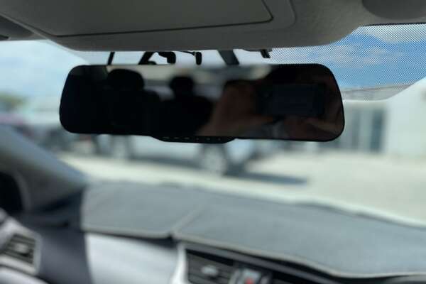 2013 Nissan Pulsar ST B17