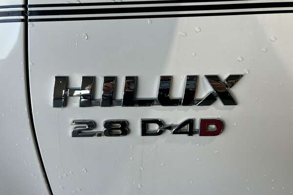 2020 Toyota Hilux SR GUN126R