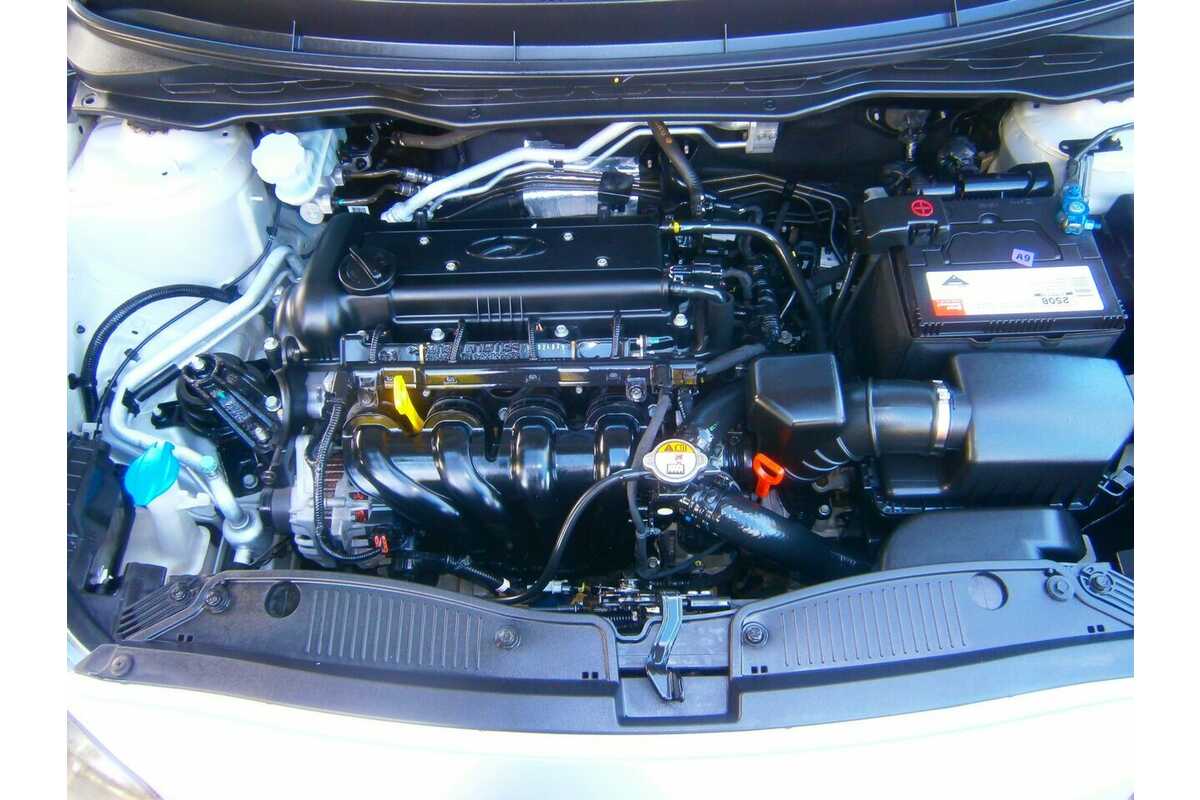 2013 Hyundai i20 Active PB MY12.5