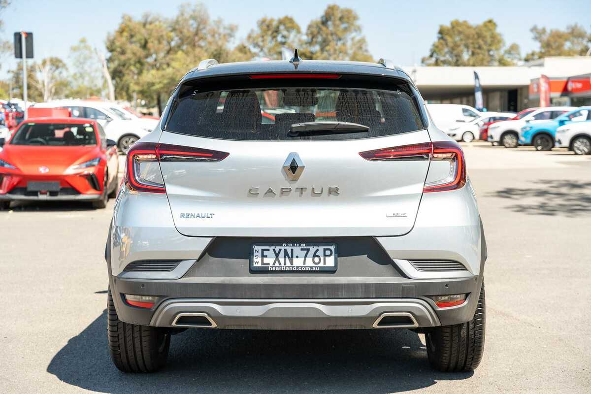 2022 Renault Captur R.S. Line XJB