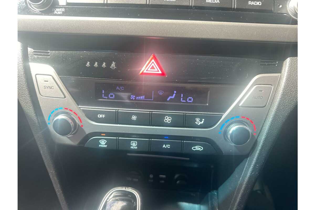 2016 Hyundai Elantra Elite AD