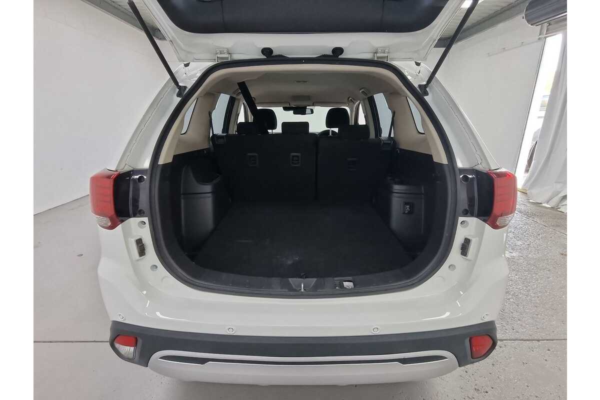 2018 Mitsubishi Outlander ES ADAS ZL