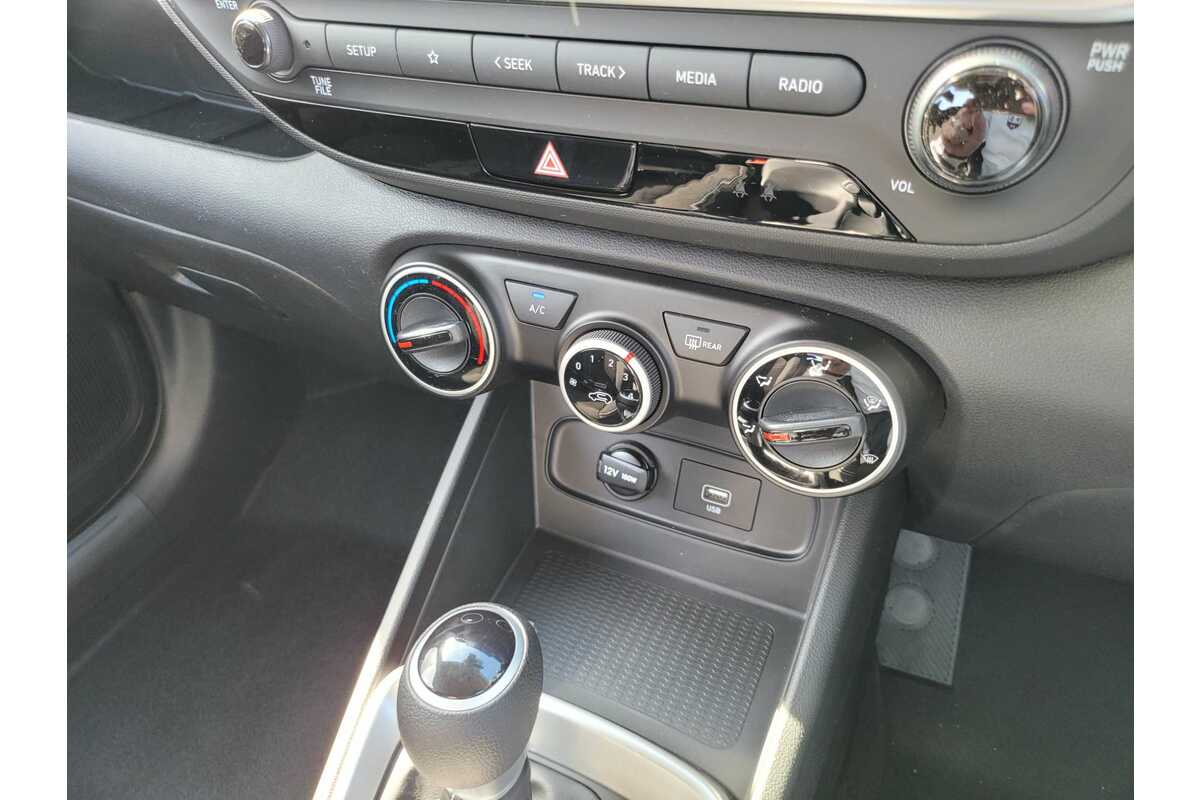 2023 Hyundai Venue  QX.V5