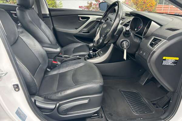 2014 Hyundai Elantra Trophy MD3