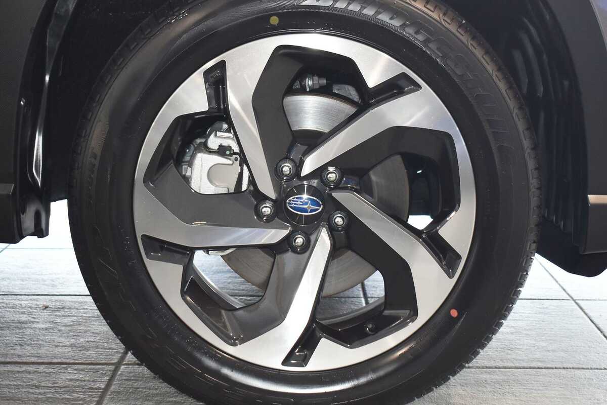 2023 Subaru Forester 2.5i-S S5