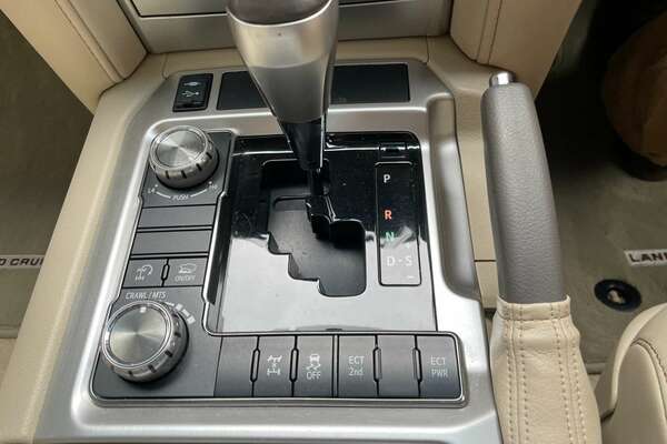 2018 Toyota Landcruiser VX VDJ200R