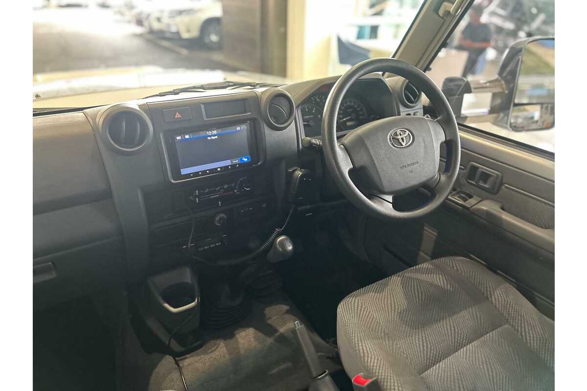 2011 Toyota Landcruiser GXL VDJ76R