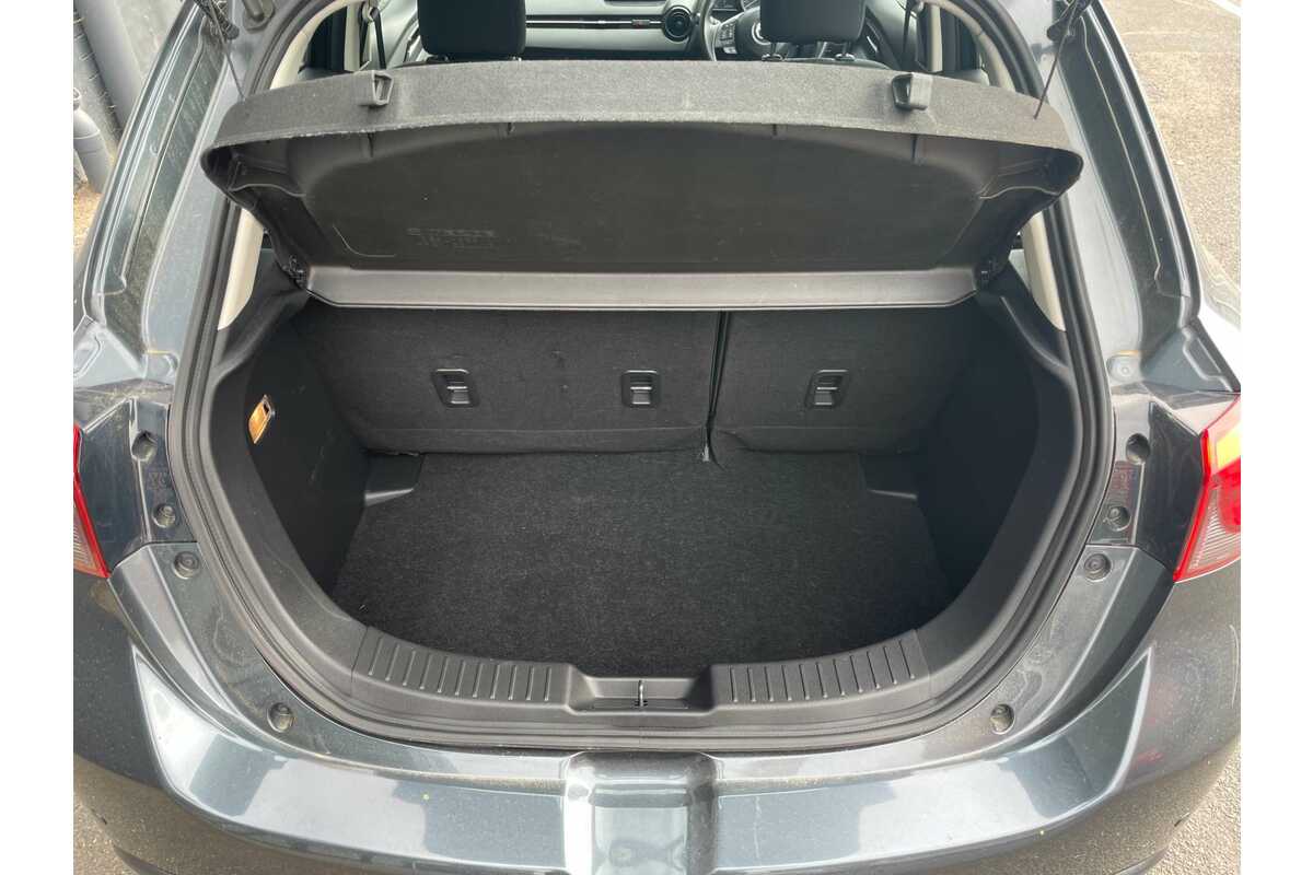2016 Mazda 2 Neo DJ Series