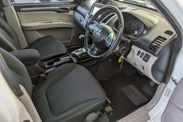 2014 Mitsubishi Challenger PC4WD PC2M45