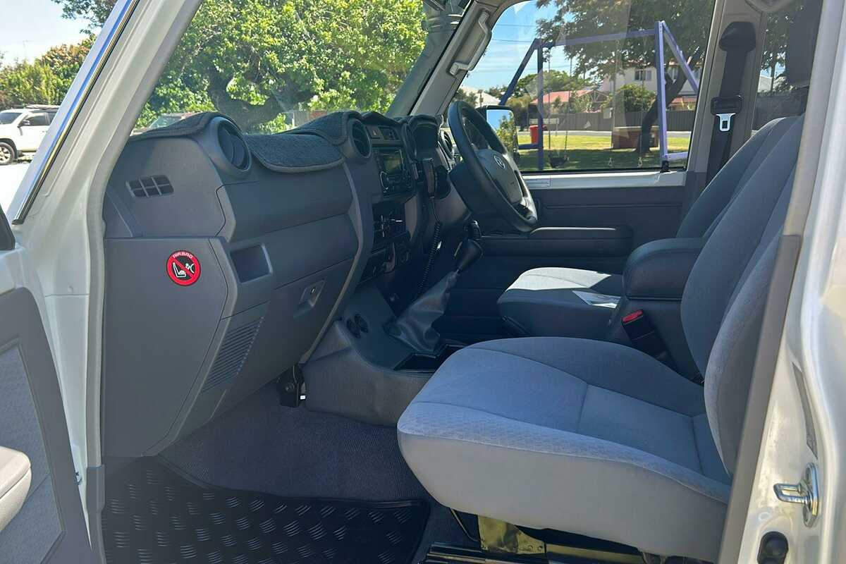 2020 Toyota Landcruiser GXL VDJ79R