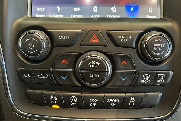 2018 Jeep Grand Cherokee Laredo WK
