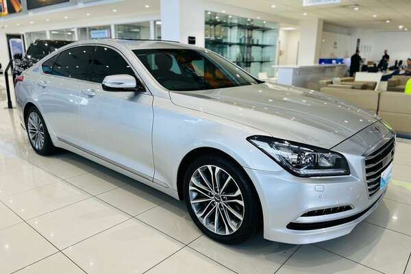 2016 Hyundai Genesis  DH