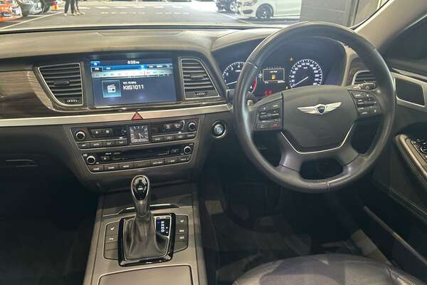 2016 Hyundai Genesis  DH