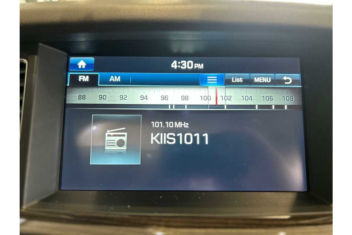 2016 Hyundai Genesis  DH