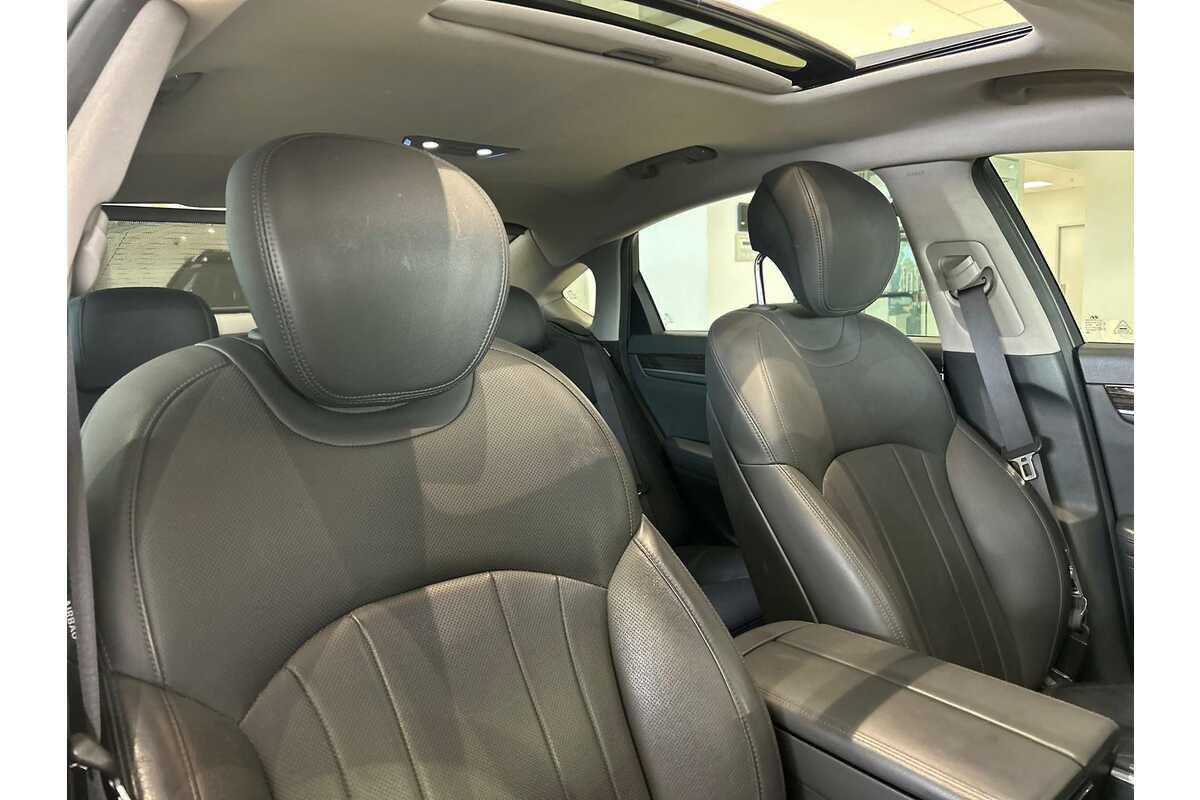 2016 Hyundai Genesis  DH