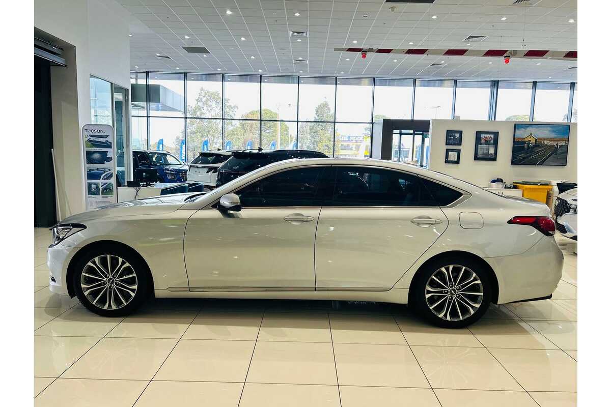 2016 Hyundai Genesis  DH
