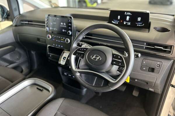 2022 Hyundai STARIA  US4.V2