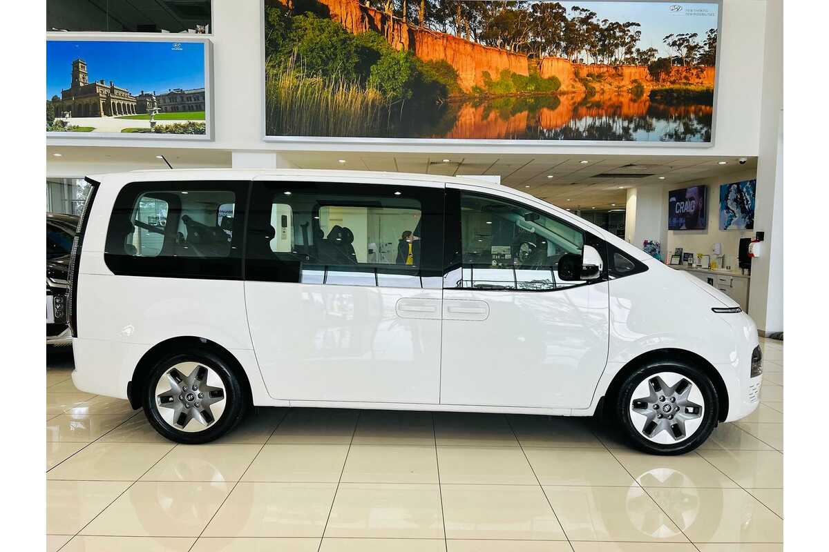 2022 Hyundai STARIA  US4.V2