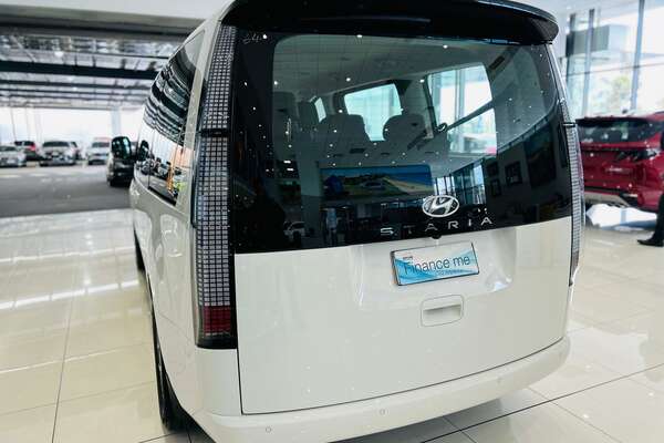 2022 Hyundai STARIA  US4.V2