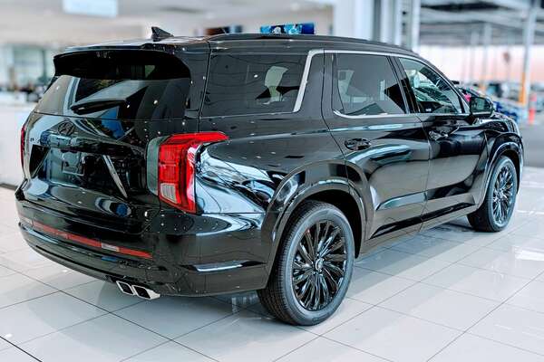 2023 Hyundai Palisade Calligraphy Black Ink LX2.V4