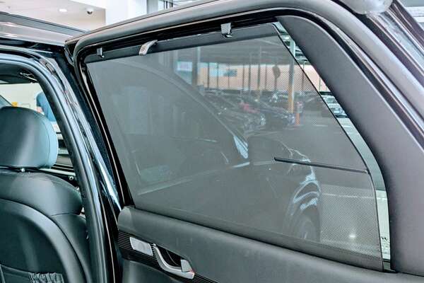 2024 Hyundai Palisade Calligraphy Black Ink LX2.V5