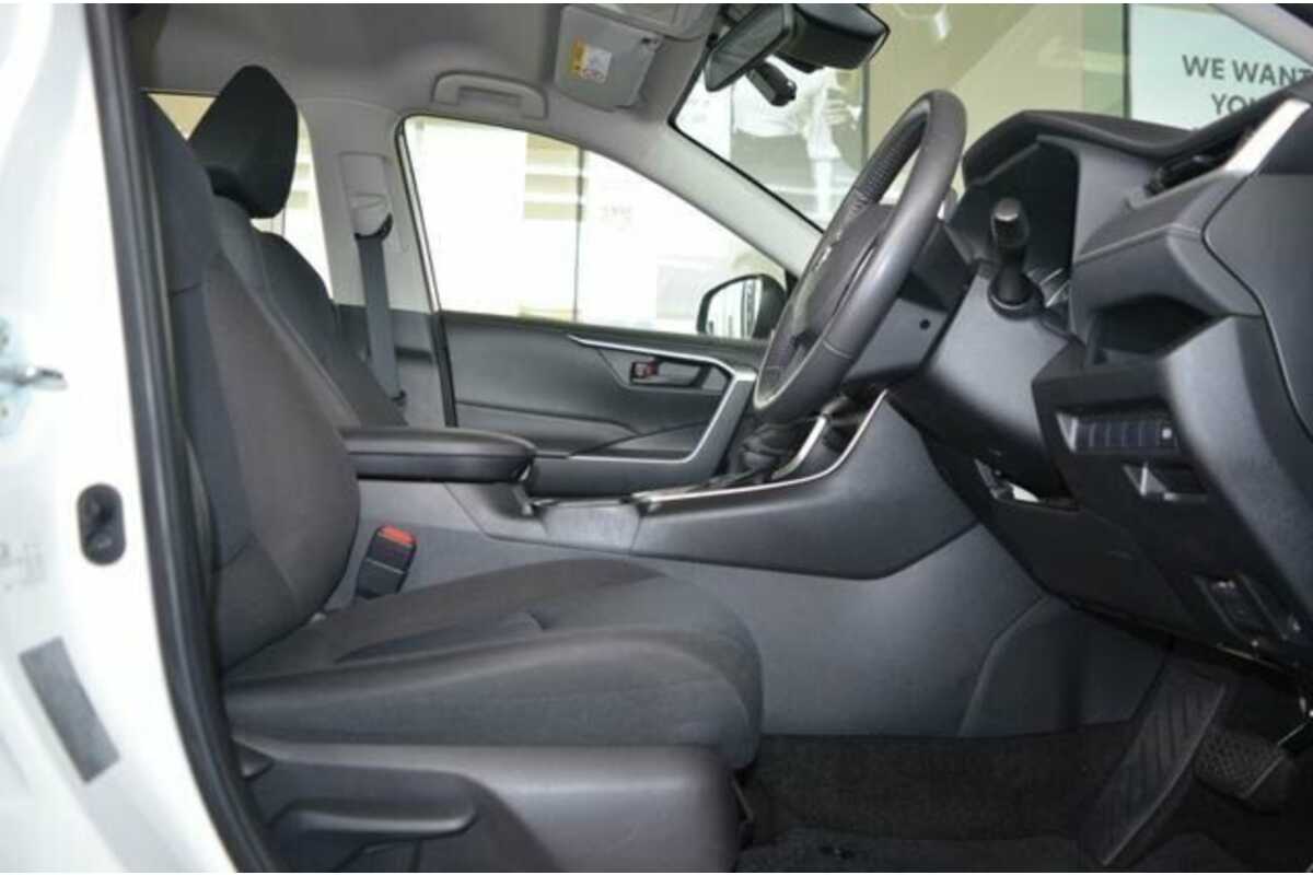 2021 Toyota RAV4 GX 2WD Axah52R