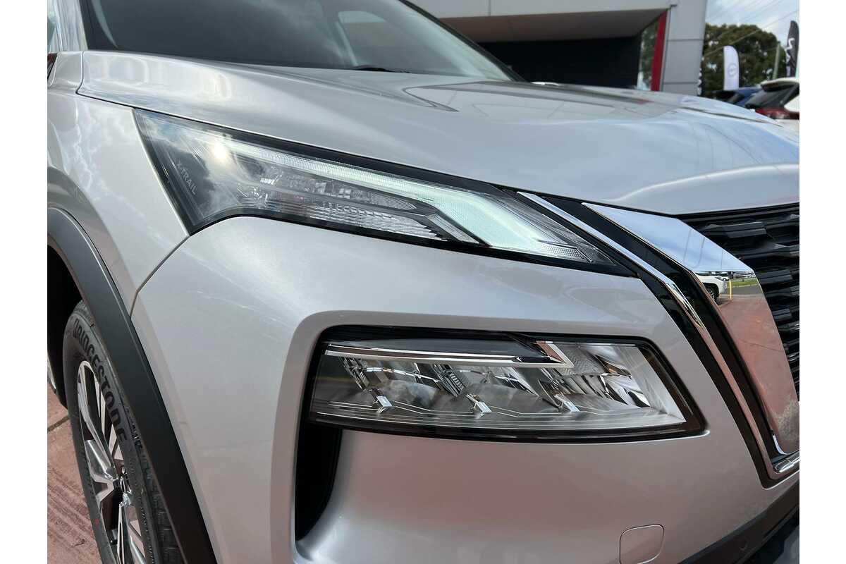 2023 Nissan X-TRAIL ST-L T33