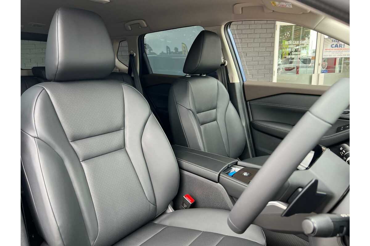 2023 Nissan X-TRAIL ST-L T33