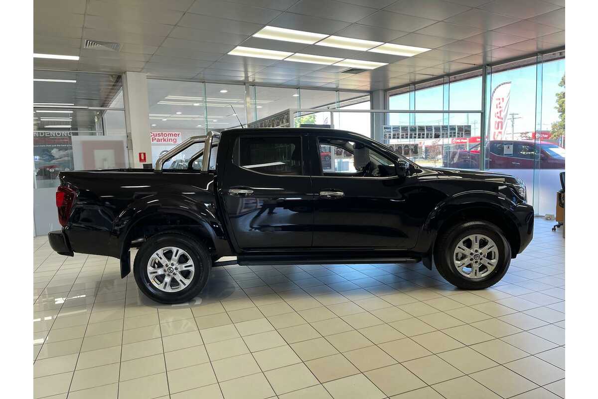 2023 Nissan Navara ST D23