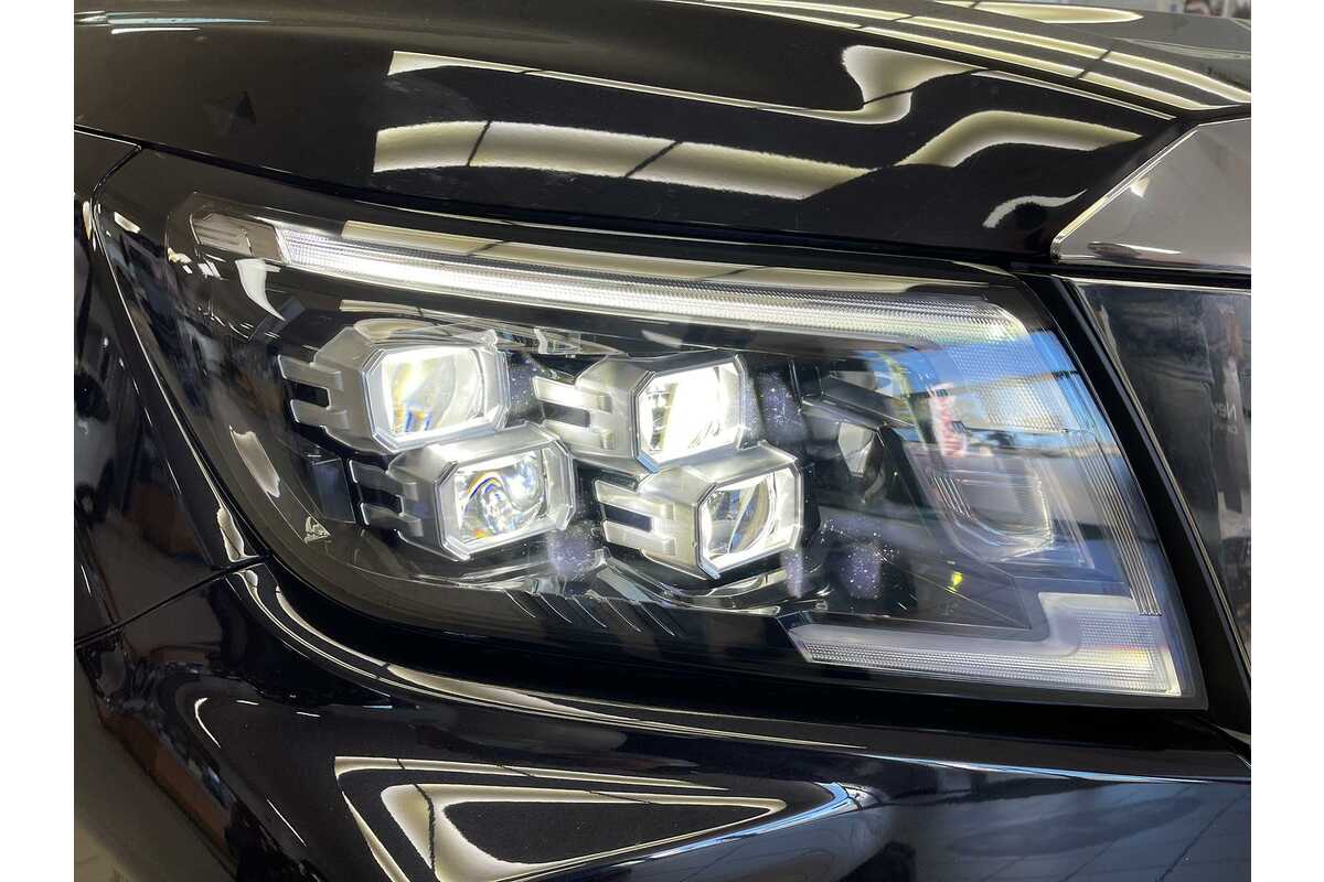 2023 Nissan Navara ST D23