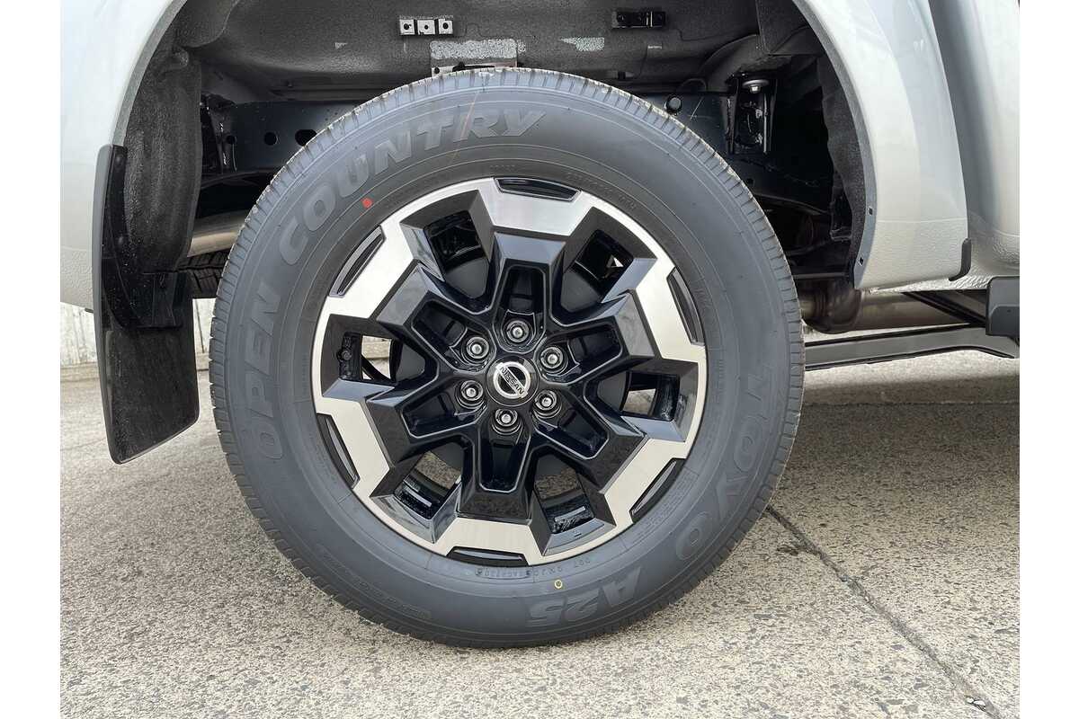 2023 Nissan Navara ST-X D23