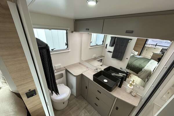 2023 Jayco SILVERLINE CARAVAN 21.65-4.OB.SL-MY23