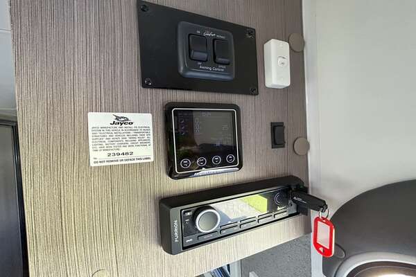 2023 Jayco BASE STATION CARAVAN 23.73-6.OB.BS-MY23