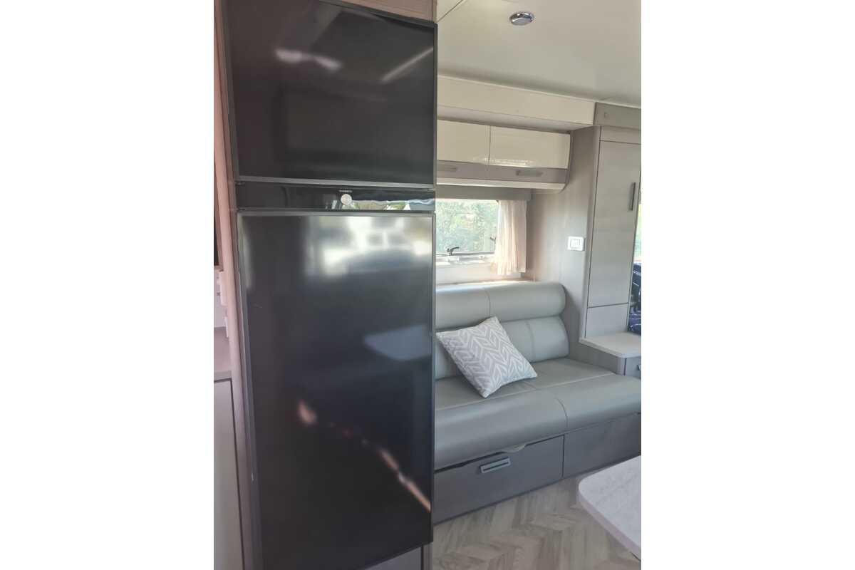 2021 Jayco SILVERLINE CARAVAN 21.65-4.OB.SL-MY21