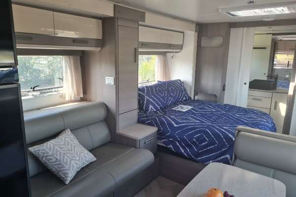 2021 Jayco SILVERLINE CARAVAN 21.65-4.OB.SL-MY21