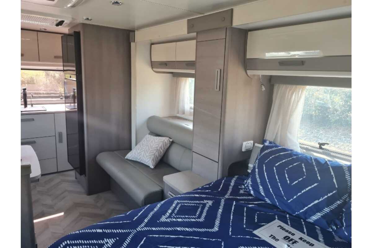 2021 Jayco SILVERLINE CARAVAN 21.65-4.OB.SL-MY21