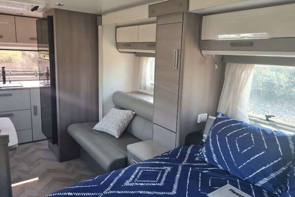 2021 Jayco SILVERLINE CARAVAN 21.65-4.OB.SL-MY21