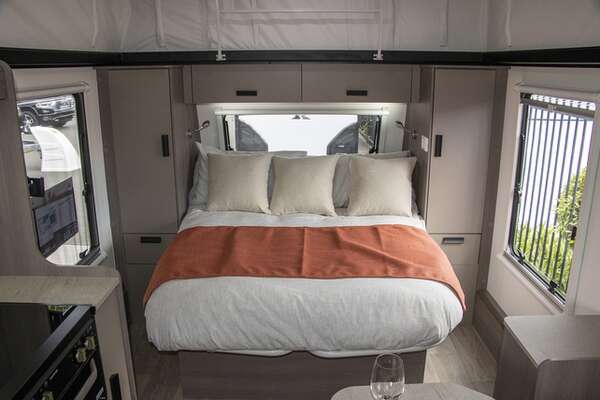 2023 Jayco JOURNEY POPTOP 17.55-8.OB.JY-MY23