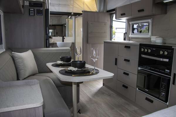 2023 Jayco JOURNEY POPTOP 17.55-8.OB.JY-MY23