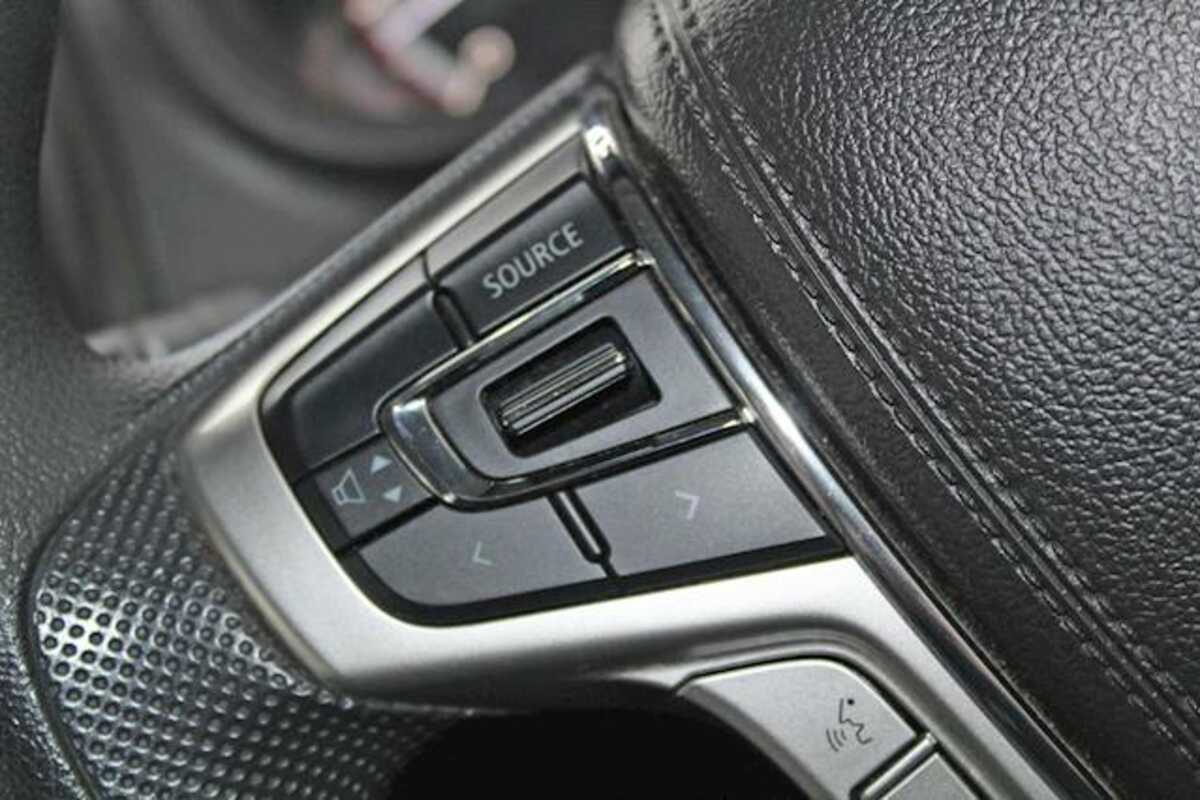 2020 Mitsubishi Triton GLX MR
